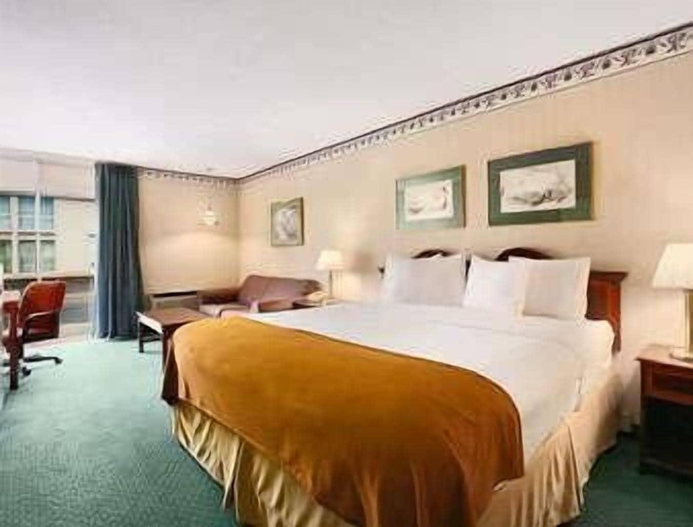 Days Inn By Wyndham Grand Island I-80 Doniphan Esterno foto