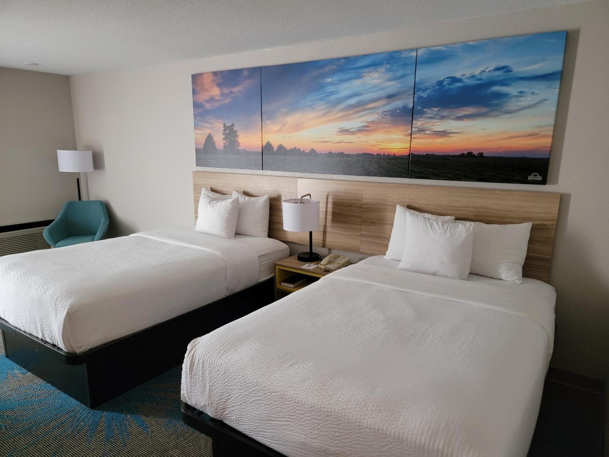 Days Inn By Wyndham Grand Island I-80 Doniphan Esterno foto