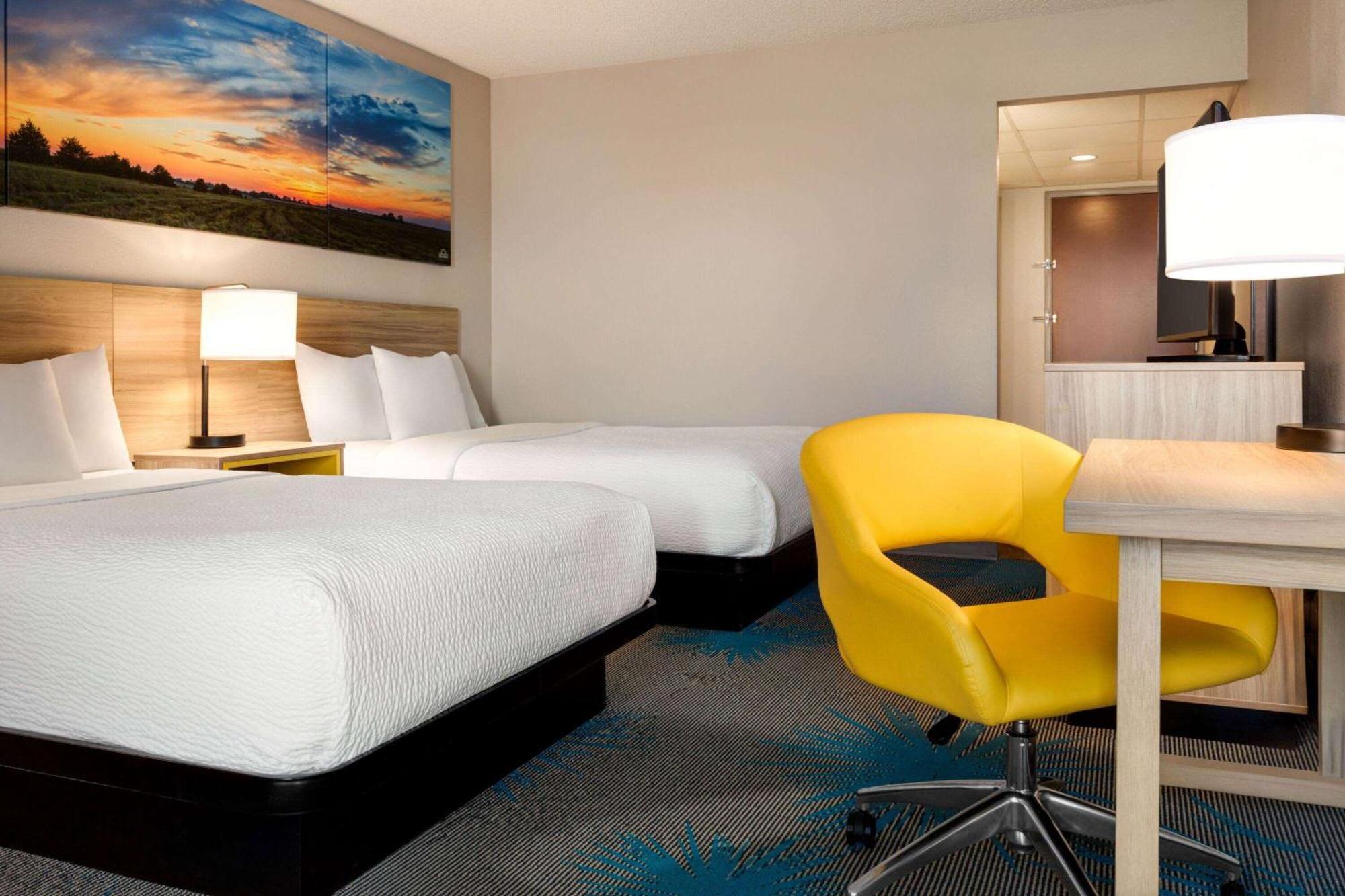 Days Inn By Wyndham Grand Island I-80 Doniphan Esterno foto