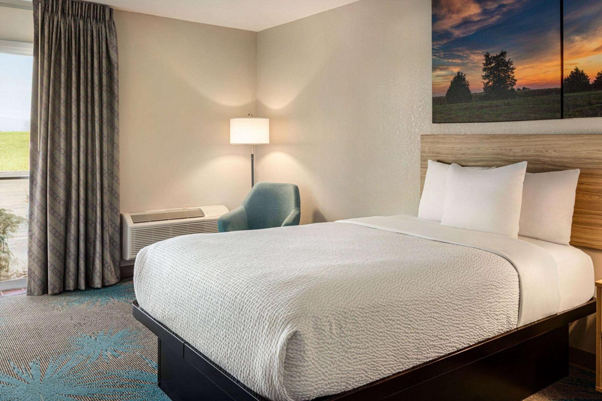 Days Inn By Wyndham Grand Island I-80 Doniphan Esterno foto