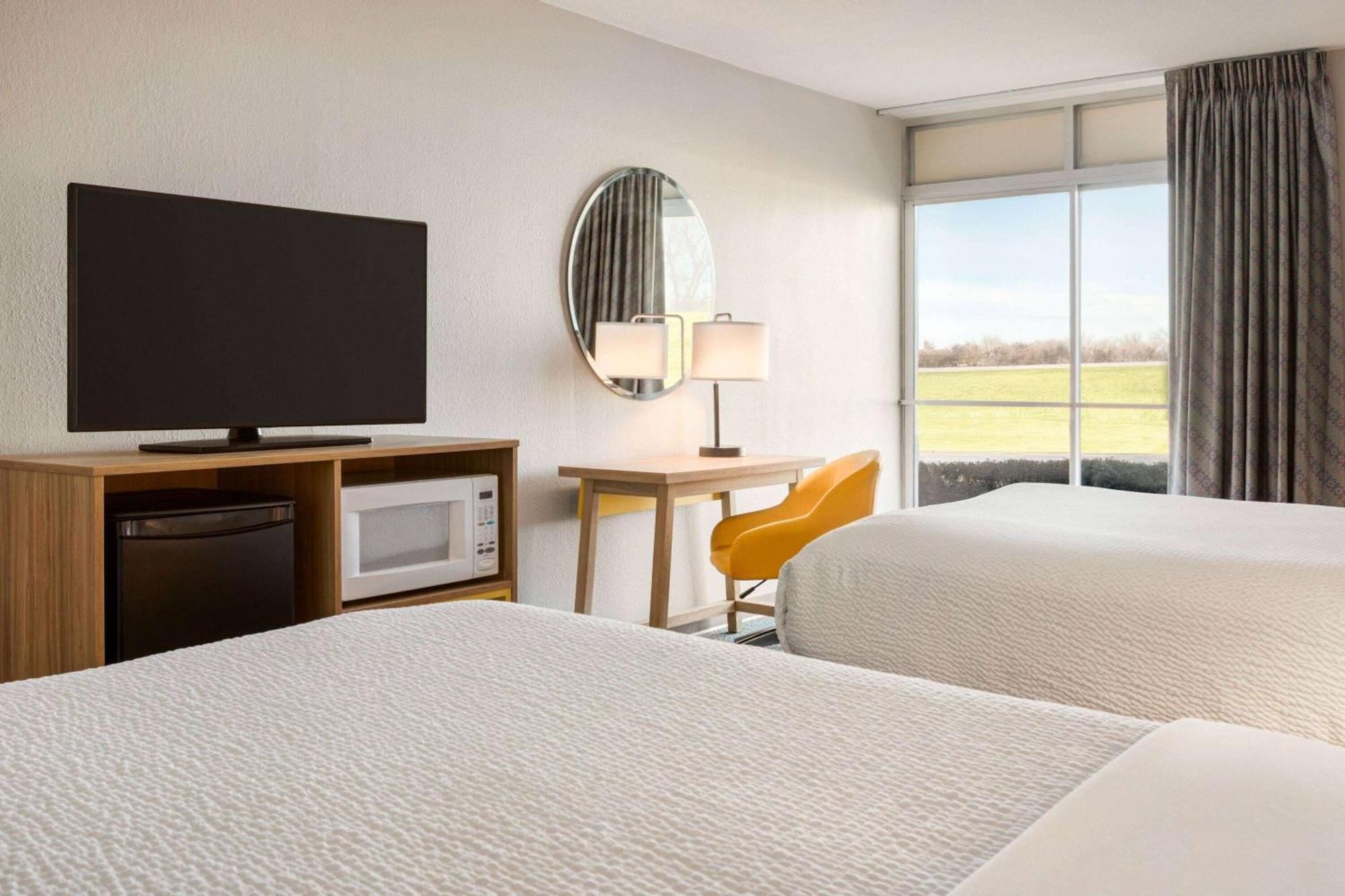 Days Inn By Wyndham Grand Island I-80 Doniphan Esterno foto