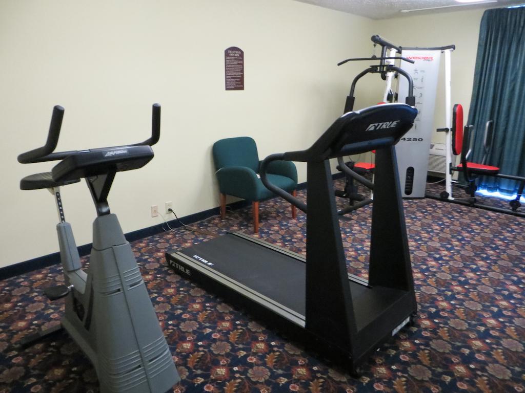 Days Inn By Wyndham Grand Island I-80 Doniphan Esterno foto